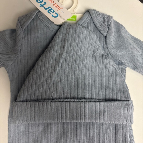 Carter's Blue Long Sleeve Gown with cap Preemie. NEW WITH TAGS​ - Picture 3 of 4